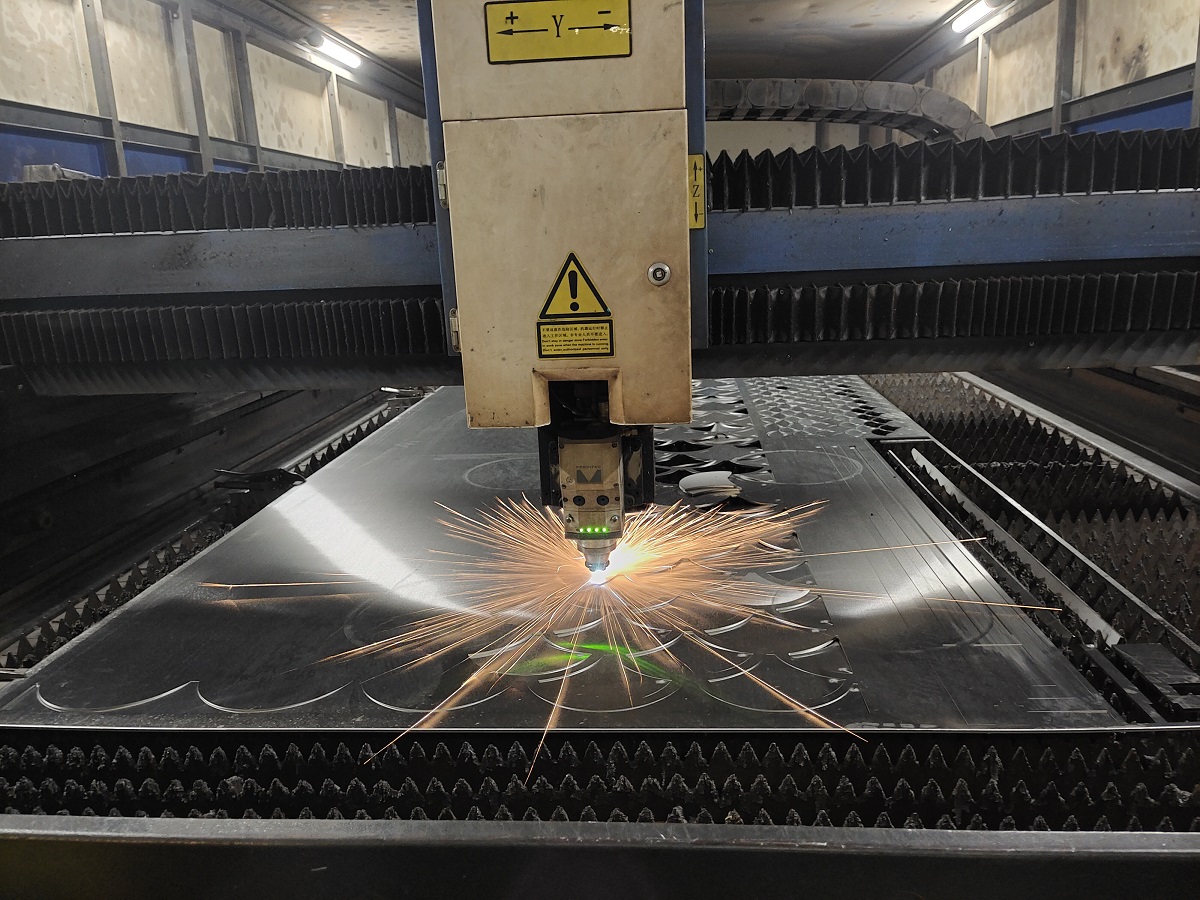 Advantages and applications of laser cutting