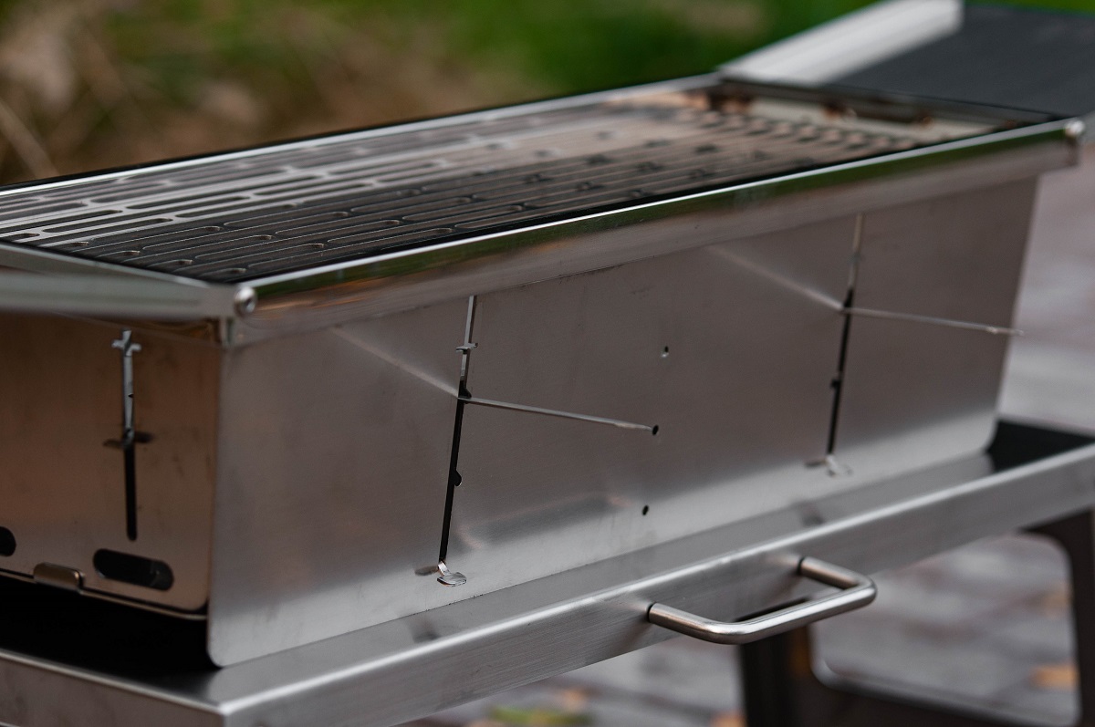 Stainless steel grill