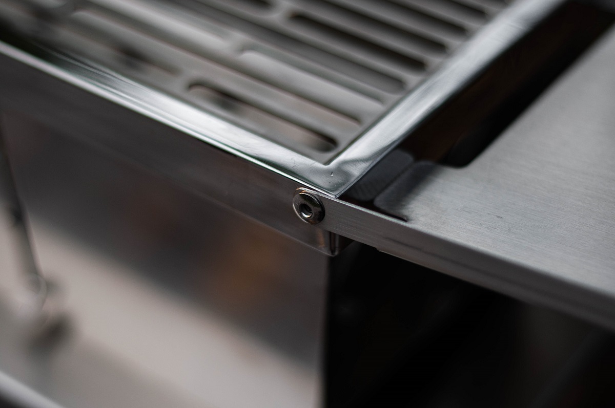 Stainless steel grill